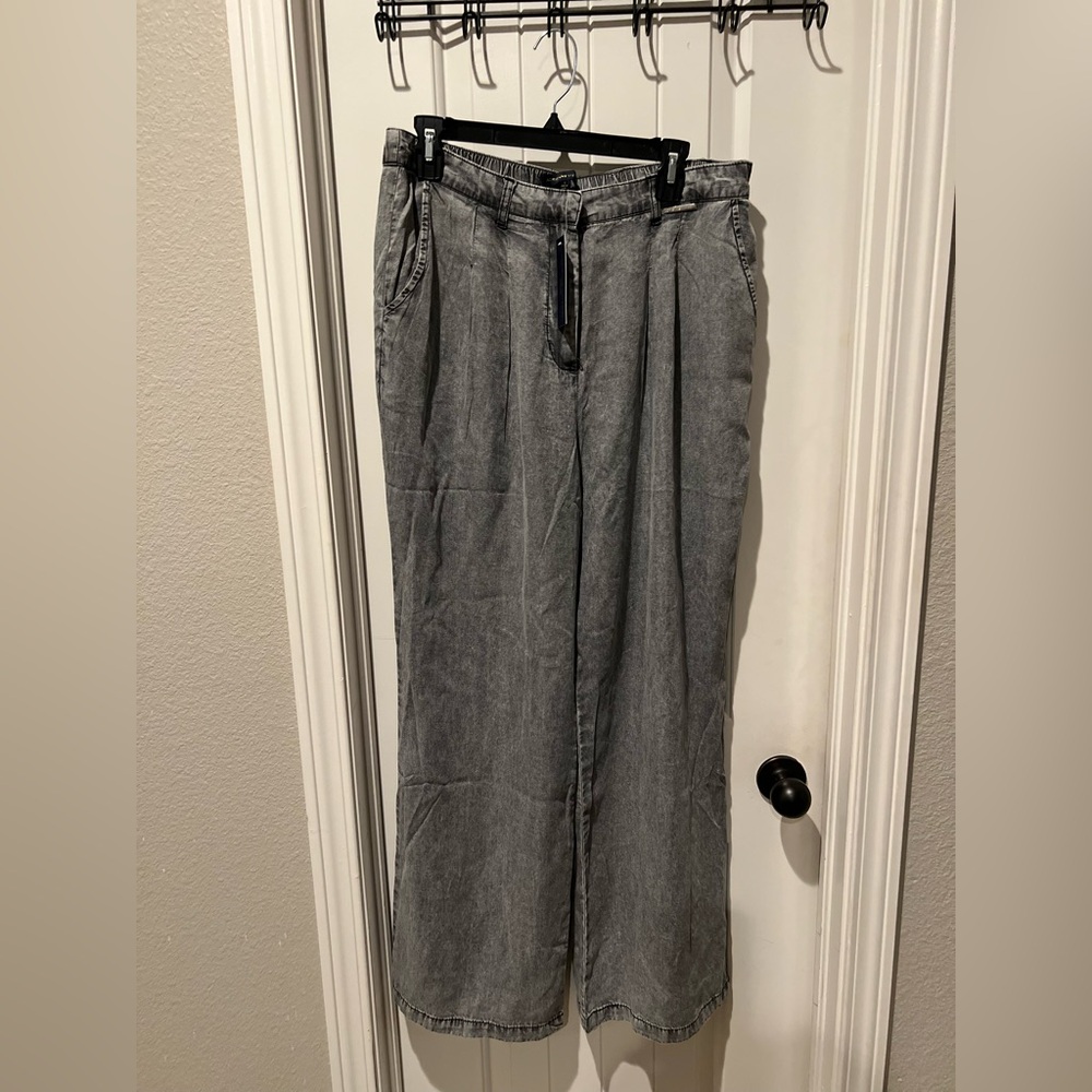 NWT Adrienne Vittadini Charcoal  gray black wide leg pants denim distressed L